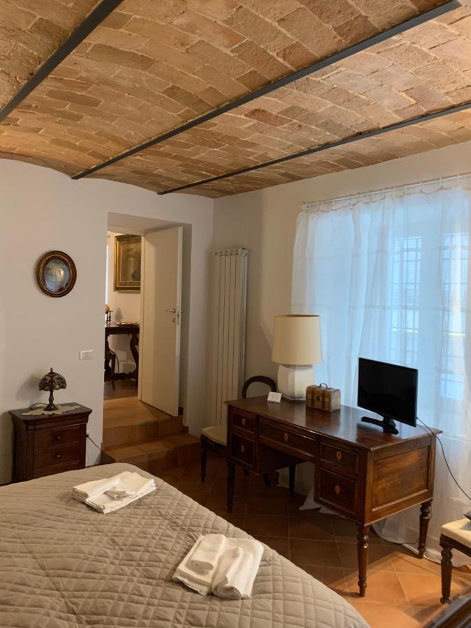 La Casa Di Ago Apartment L'Aquila Luaran gambar